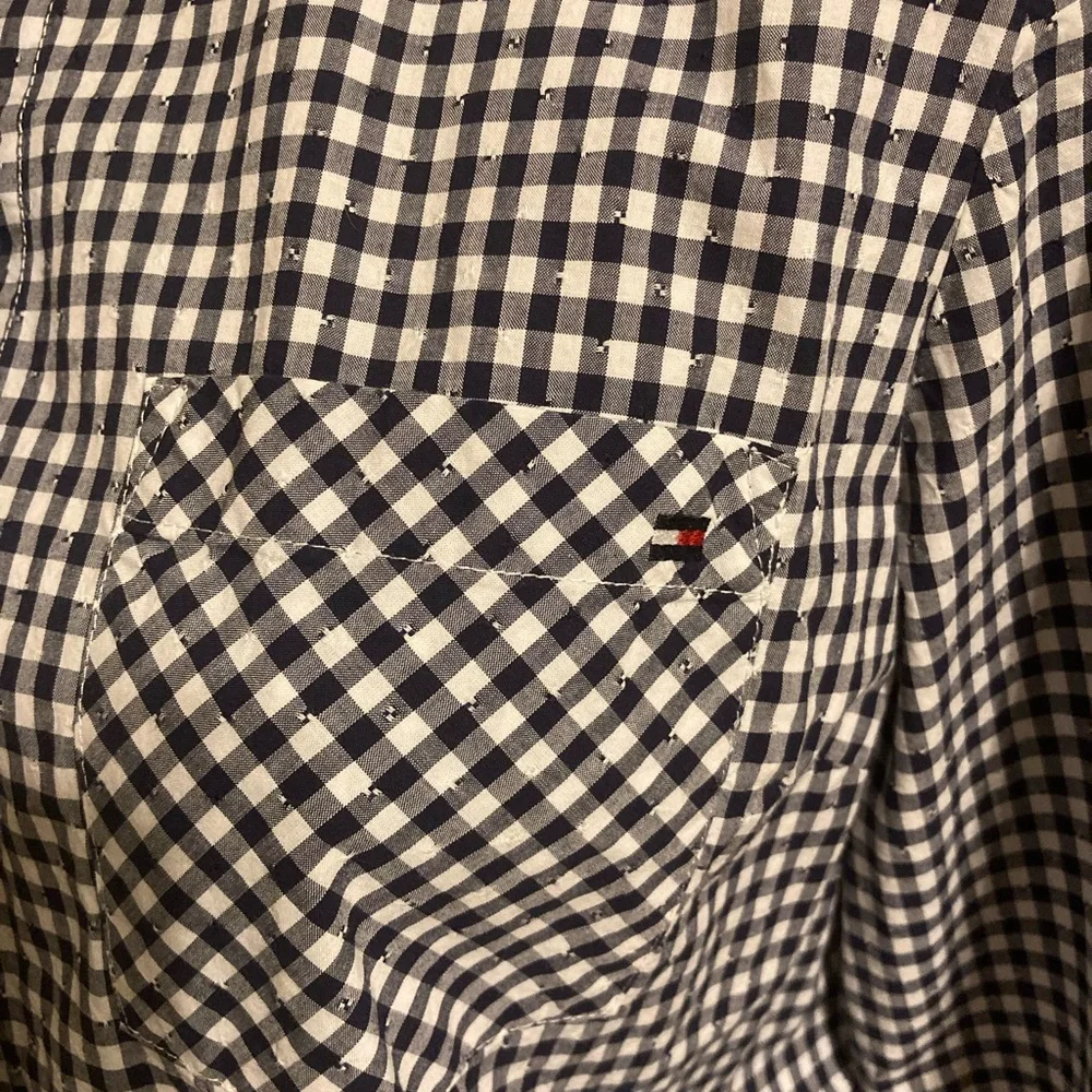 Tommy Hilfiger Navy/white check blouse size Medium - Picture 2 of 7